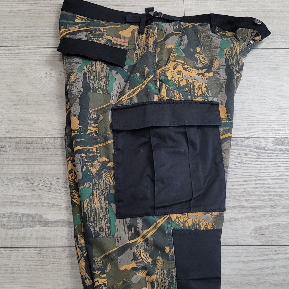 🪖Monet Skateboard Pants Mens 34 (fits 38x30) Camo Cargo Streetwear Baggy NWOT - Picture 10 of 16